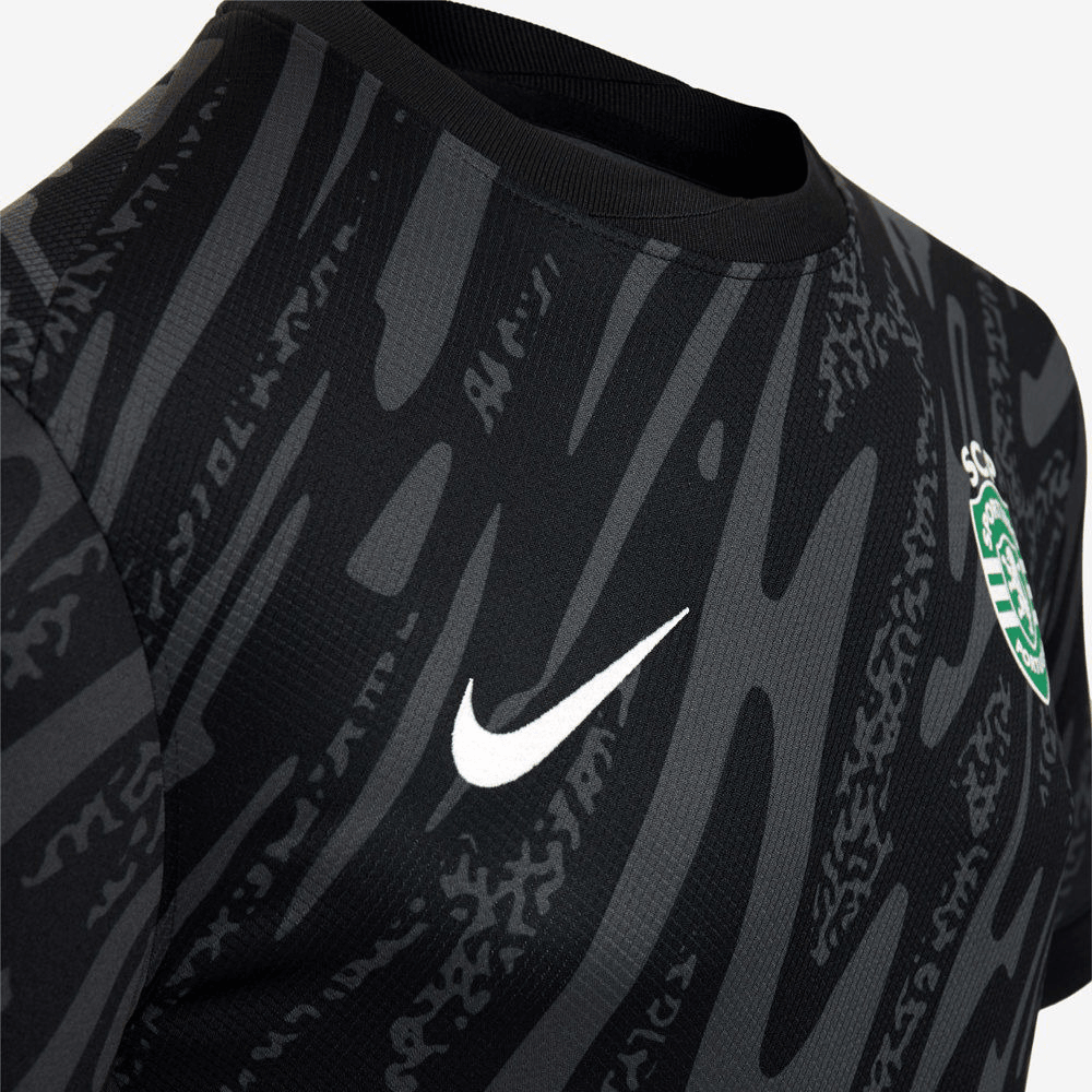 Sporting Goalkeeper Shirt Black 2024/25 - Last Few Units! 🔥💚