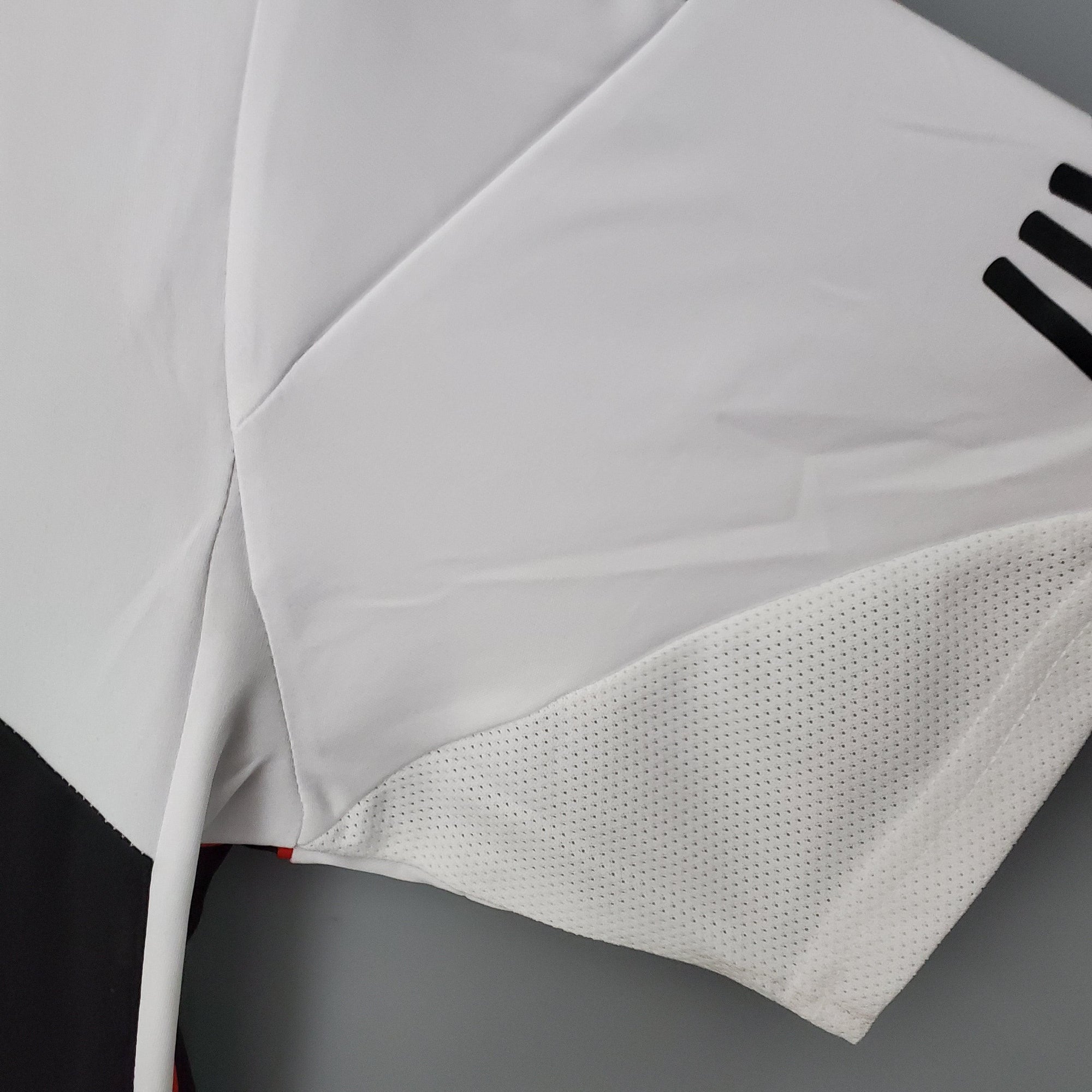 Benfica Retro II Shirt 2013/14 - Exclusive Model! ❤️🦅