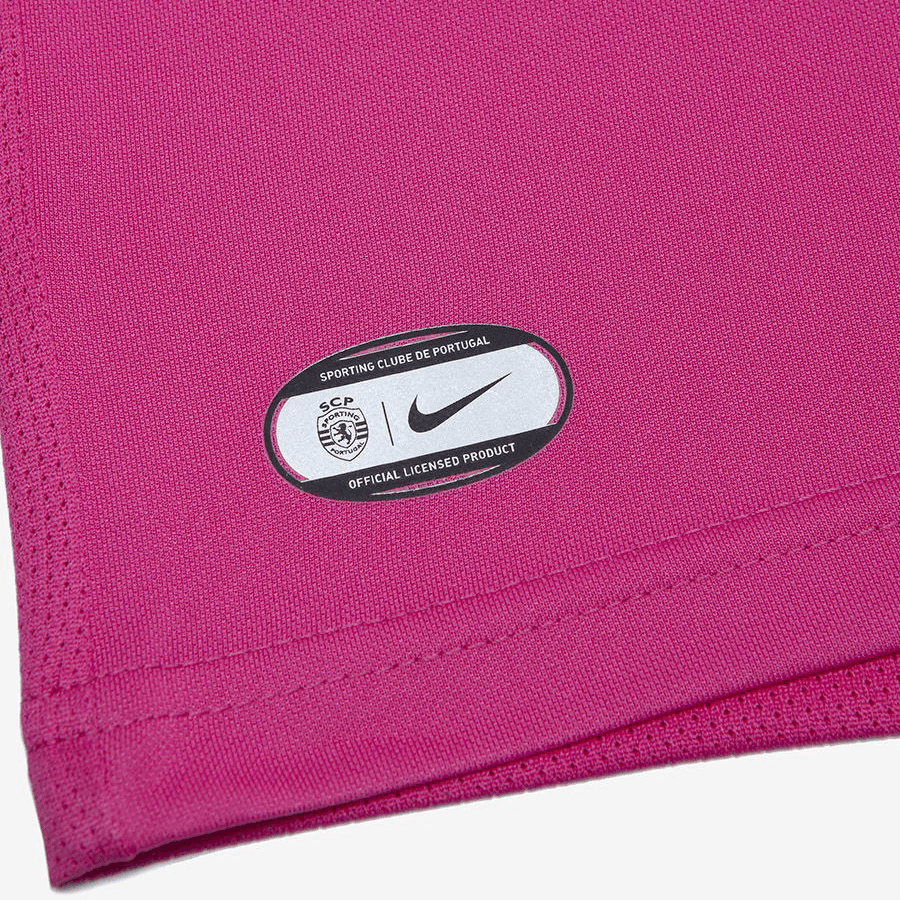 Sporting Pink October Shirt 2024/25 - Last Few Units! 🔥💖