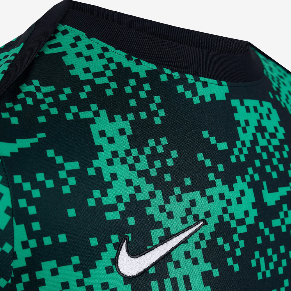 Sporting Warm-Up Shirt 2024/25 - Last Few Units! 🔥💚